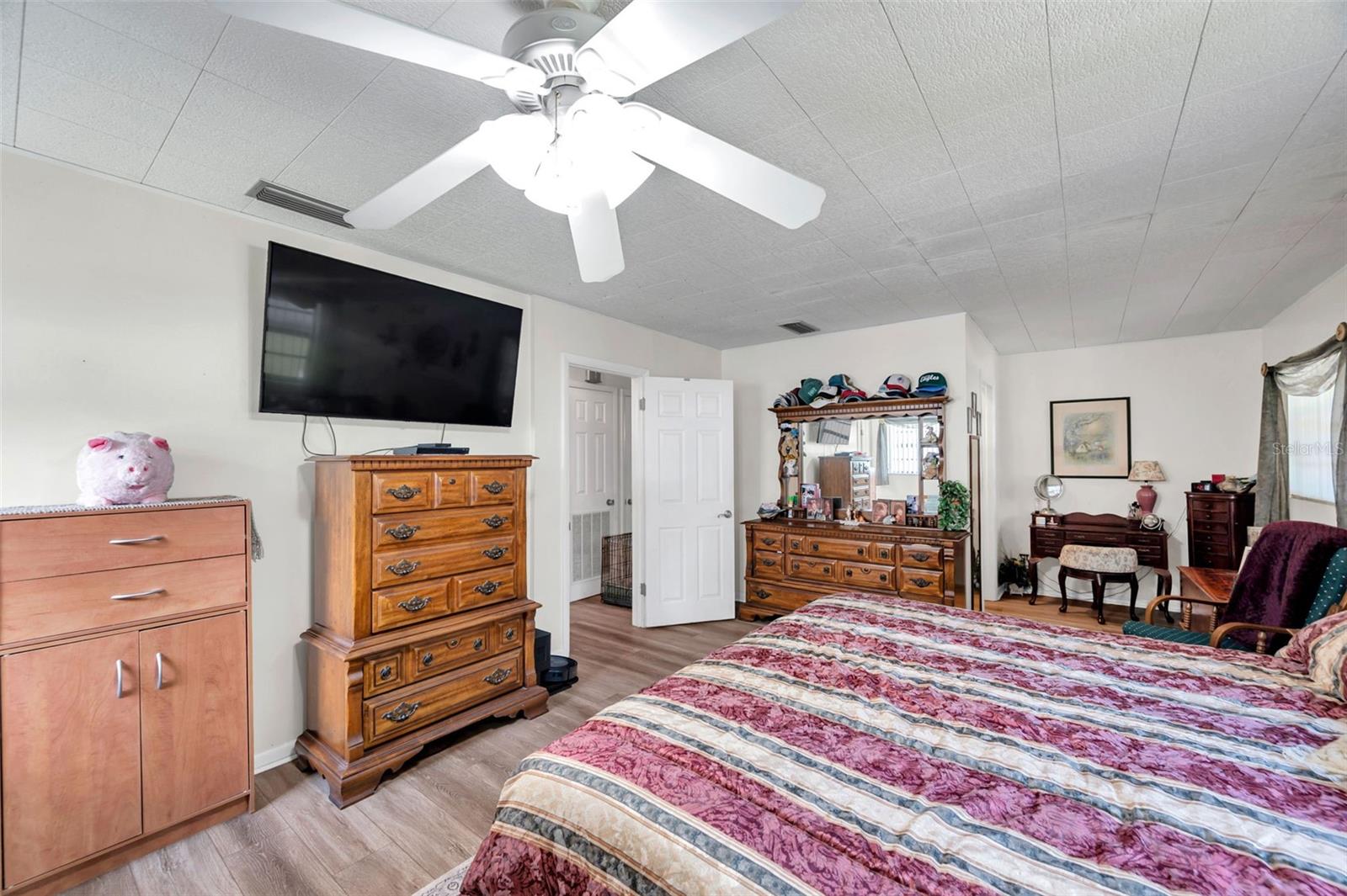 Image 8 of 36 For 2521 Krueger Lane