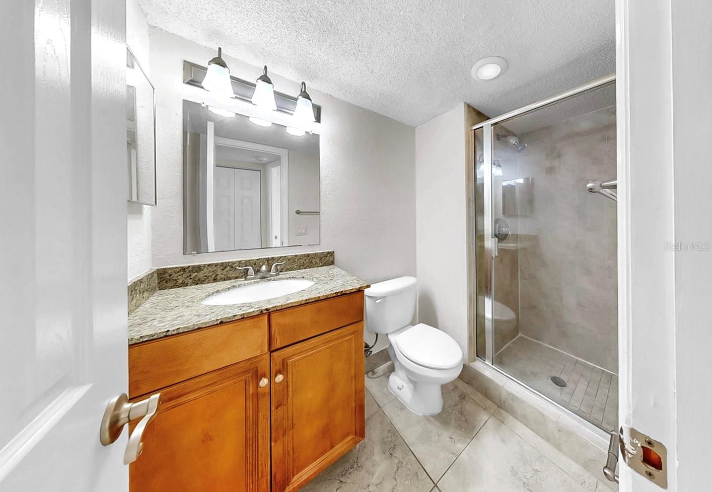 Image 21 of 38 For 2700 Coconut Bay Lane 427