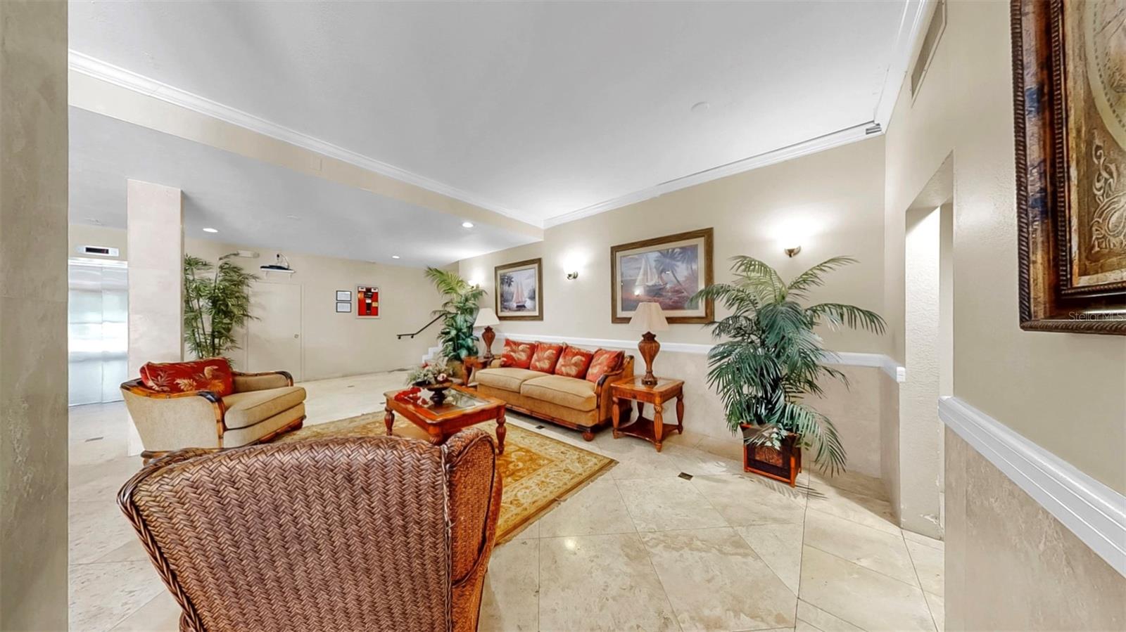 Image 26 of 38 For 2700 Coconut Bay Lane 427