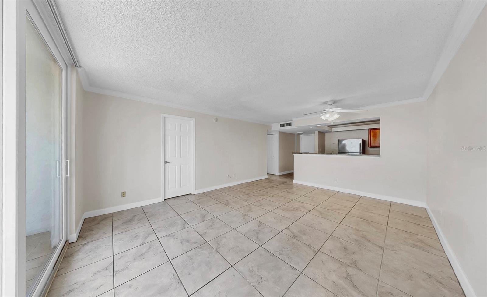 Image 5 of 38 For 2700 Coconut Bay Lane 427