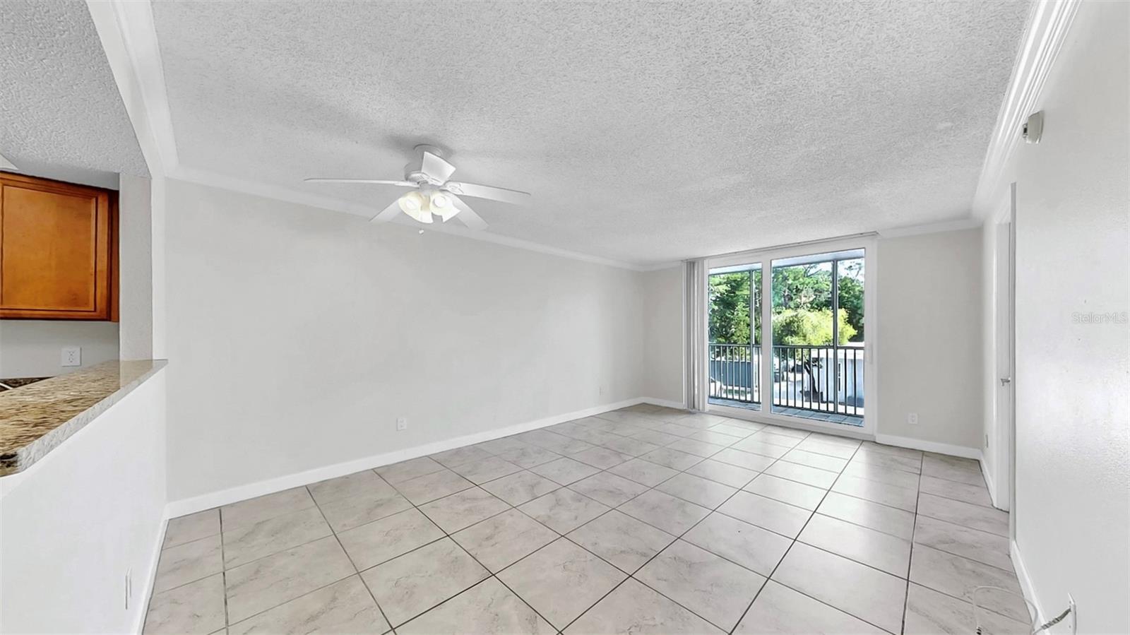Image 6 of 38 For 2700 Coconut Bay Lane 427