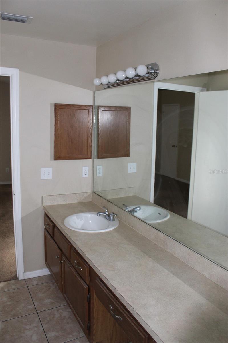 Image 12 of 19 For 10131 Cedar Dune Drive