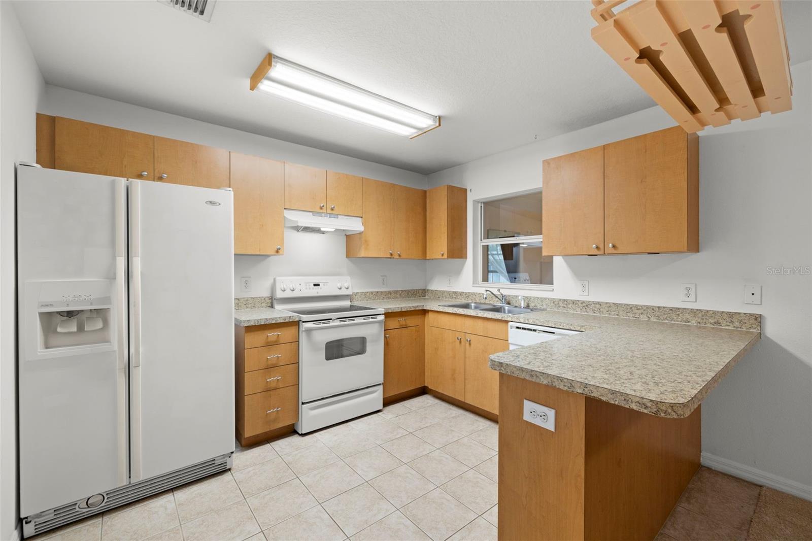 Image 16 of 54 For 26831 Chianina Drive