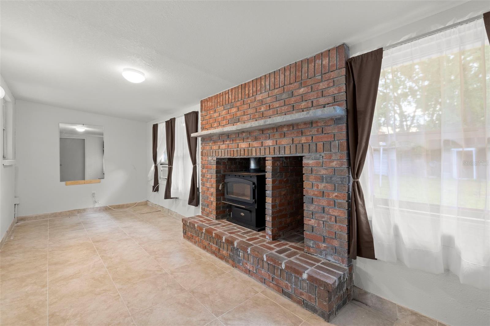 Image 21 of 54 For 26831 Chianina Drive