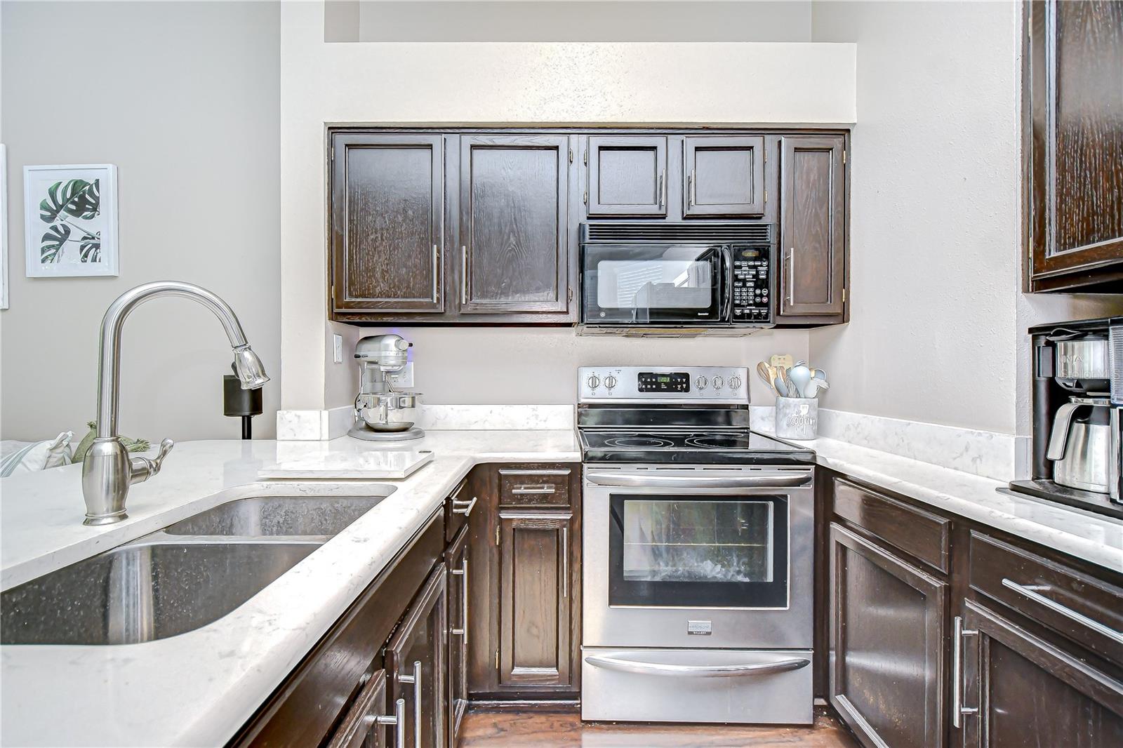 Image 21 of 74 For 14110 Trouville Drive