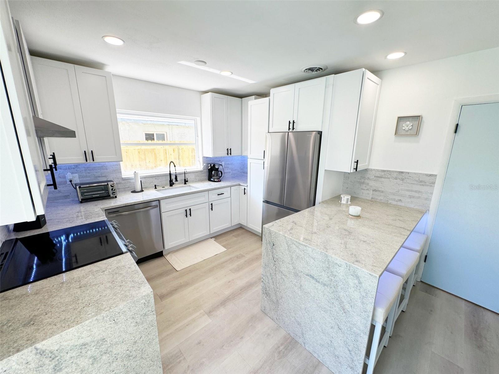 Image 3 of 25 For 111 Cirus Avenue
