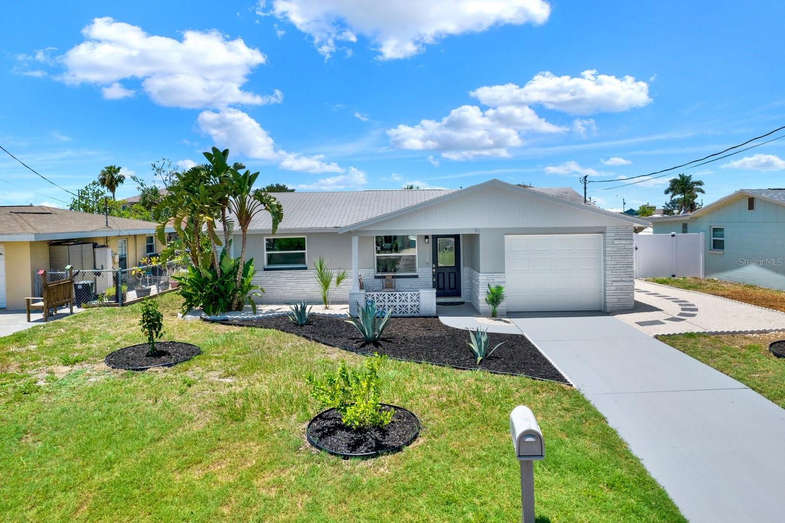 Details for 13739 Lavender Avenue, HUDSON, FL 34667