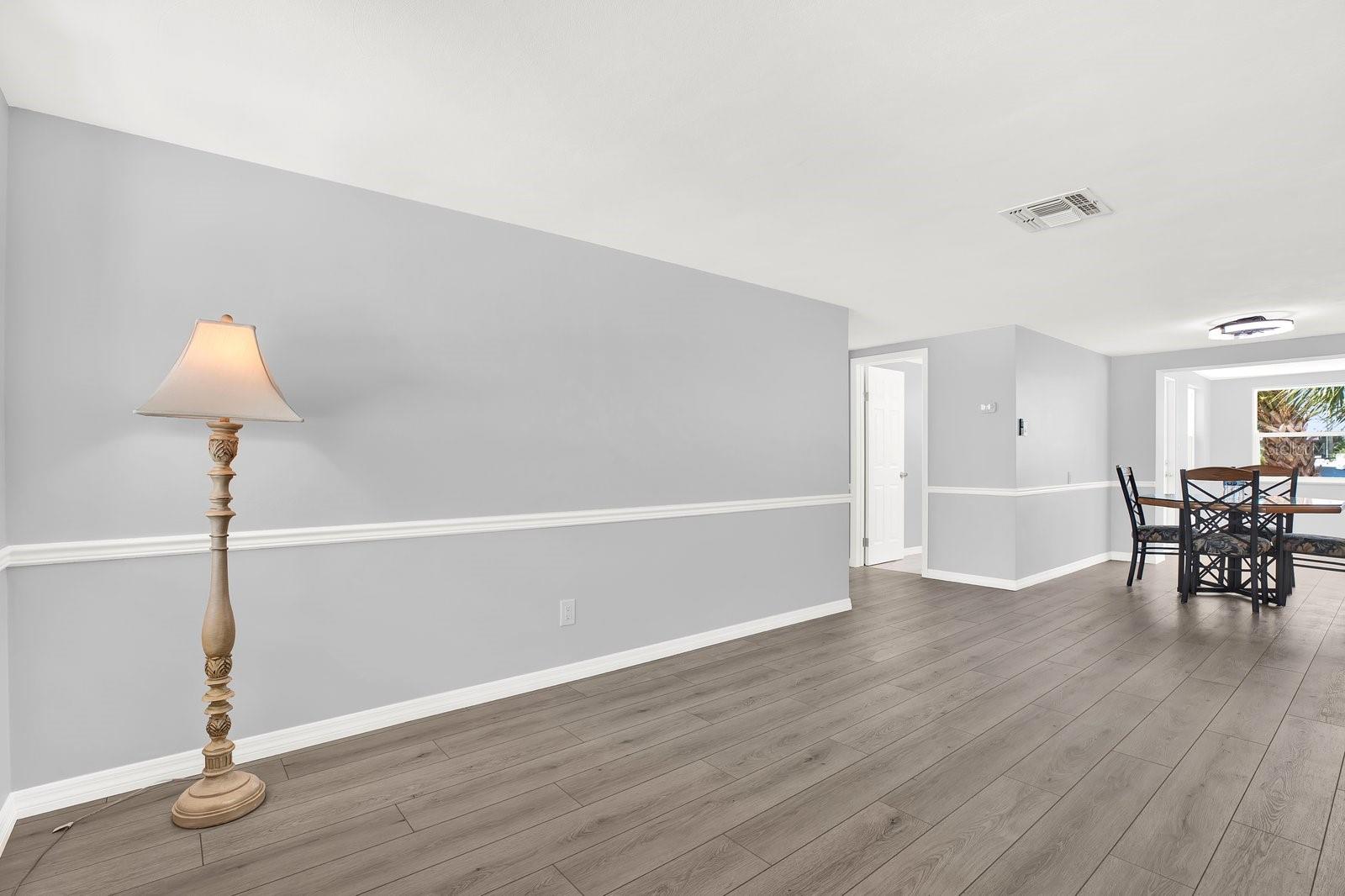 Image 12 of 25 For 13739 Lavender Avenue