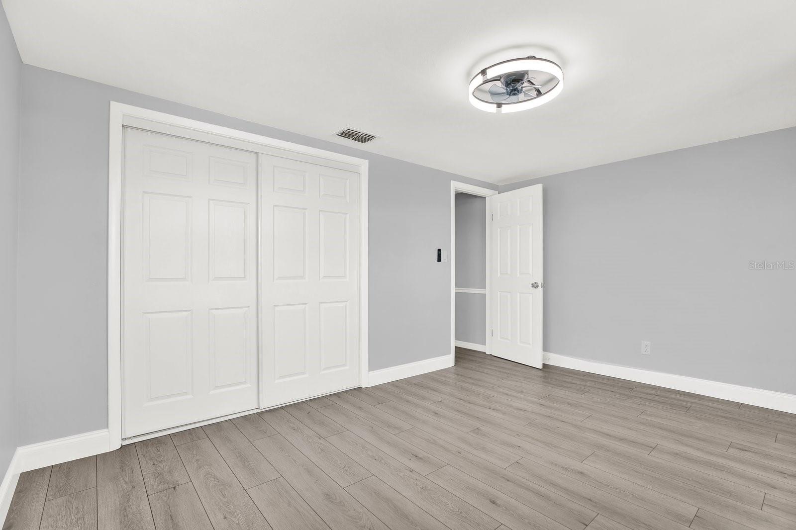 Image 7 of 25 For 13739 Lavender Avenue