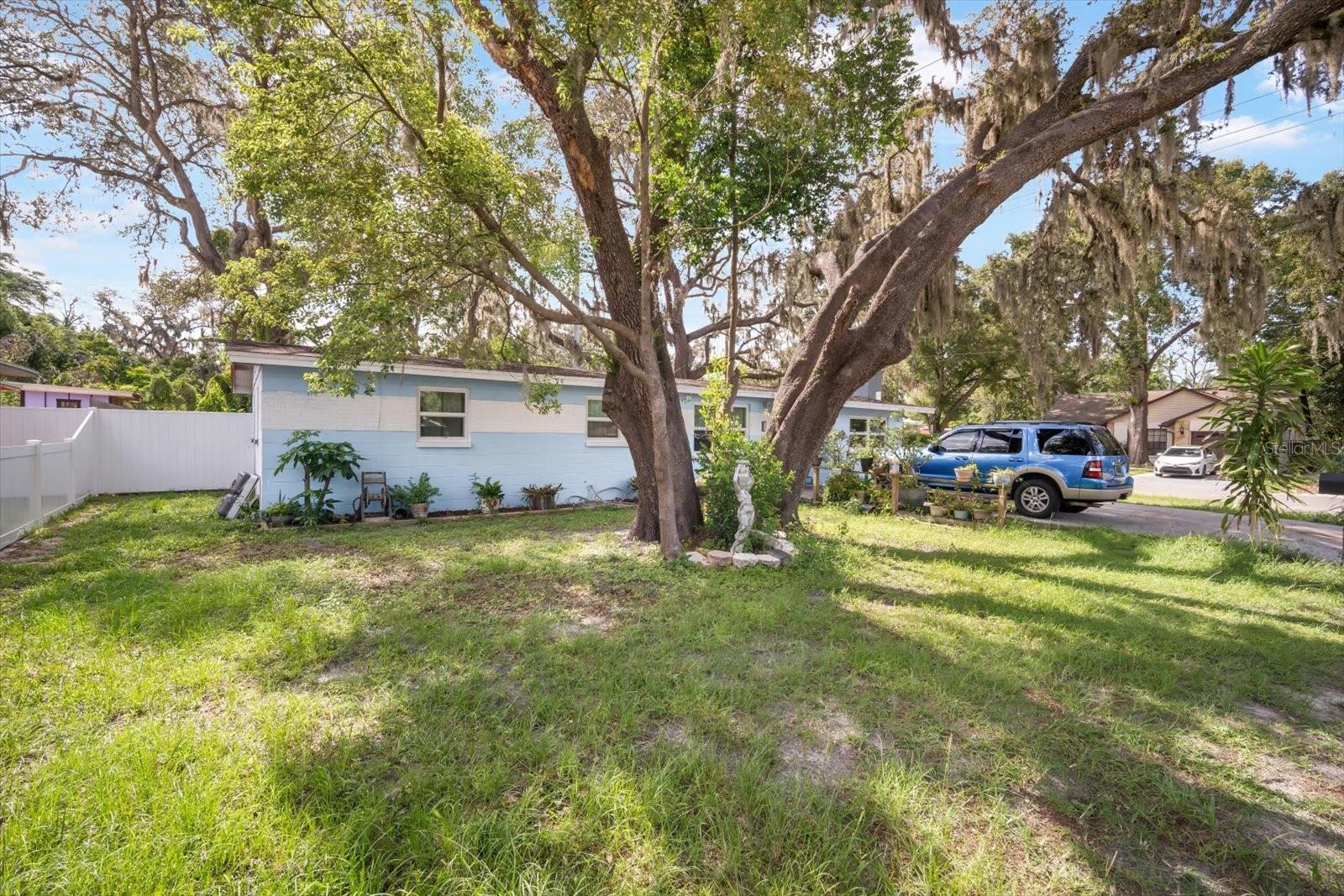Details for 8101 Dakota Avenue, TAMPA, FL 33604