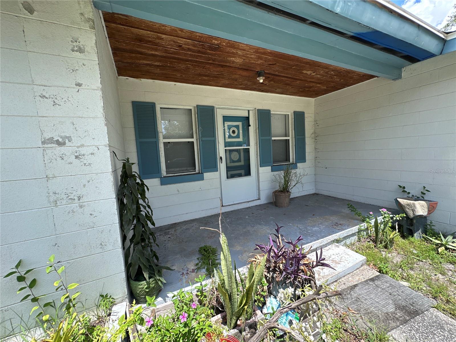 Image 26 of 51 For 515 Merrin Street