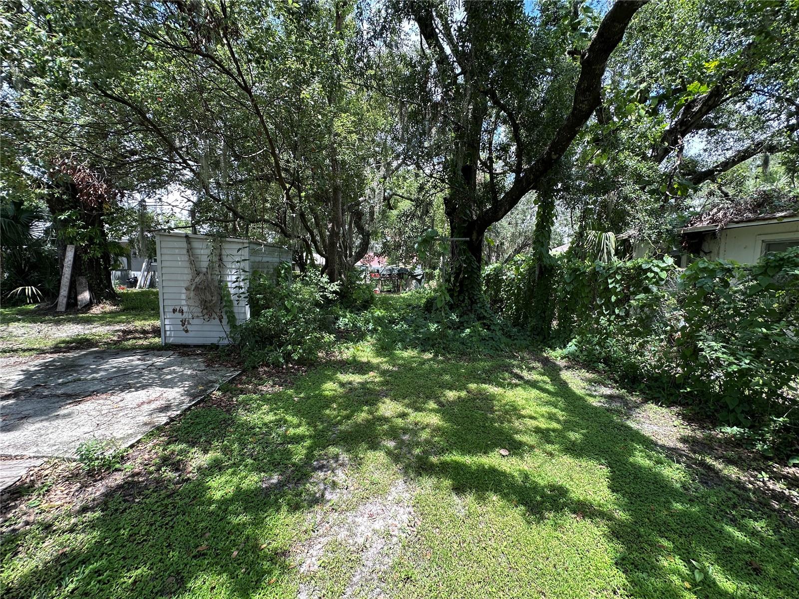 Image 8 of 51 For 515 Merrin Street
