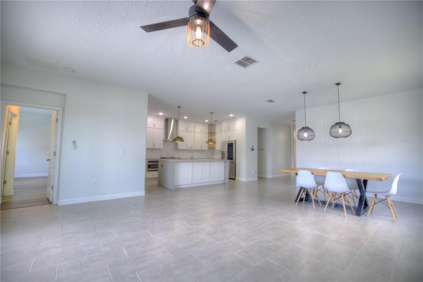 Image 17 of 98 For 18755 Burndall Court