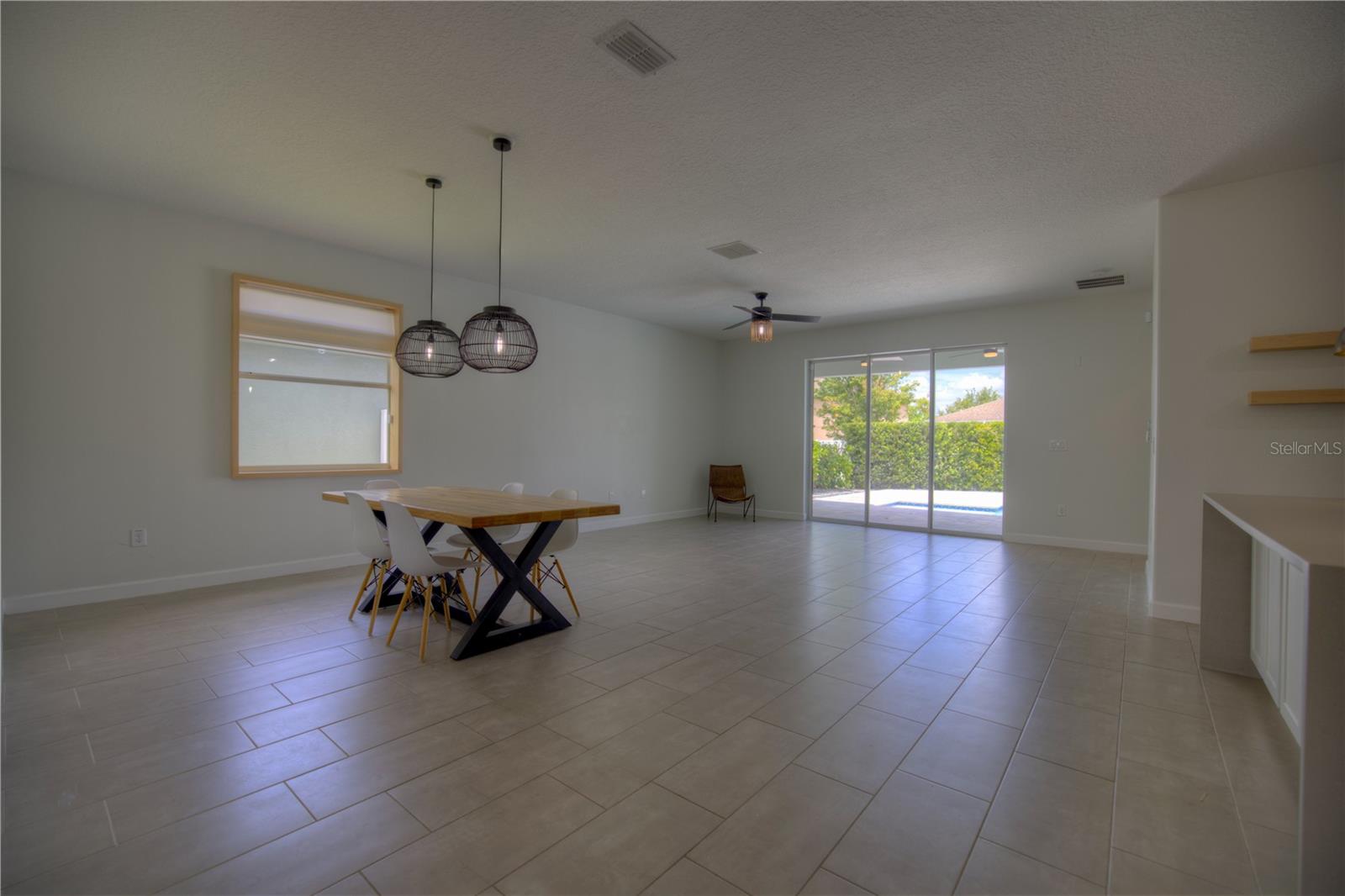 Image 22 of 98 For 18755 Burndall Court
