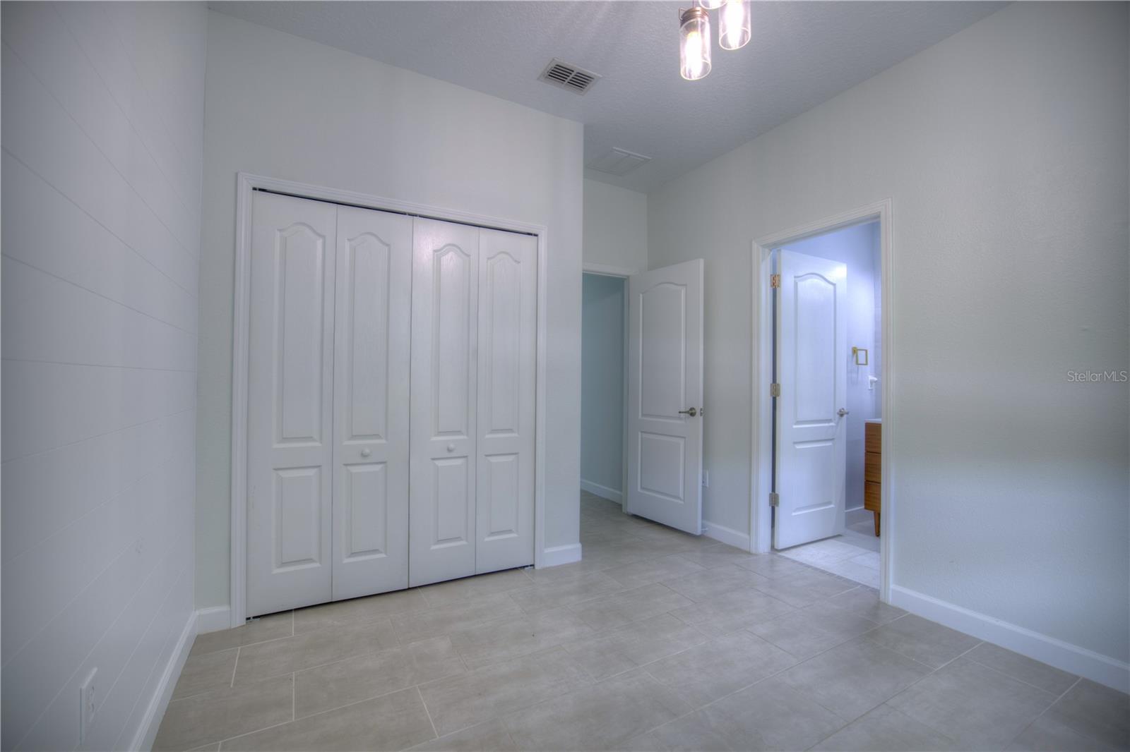 Image 33 of 98 For 18755 Burndall Court