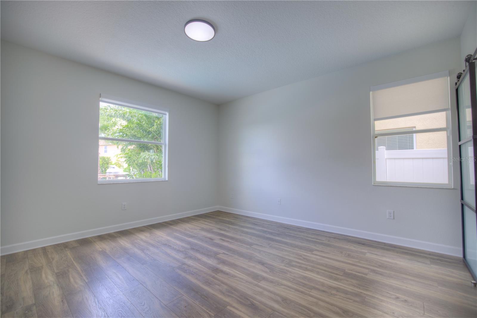 Image 39 of 98 For 18755 Burndall Court