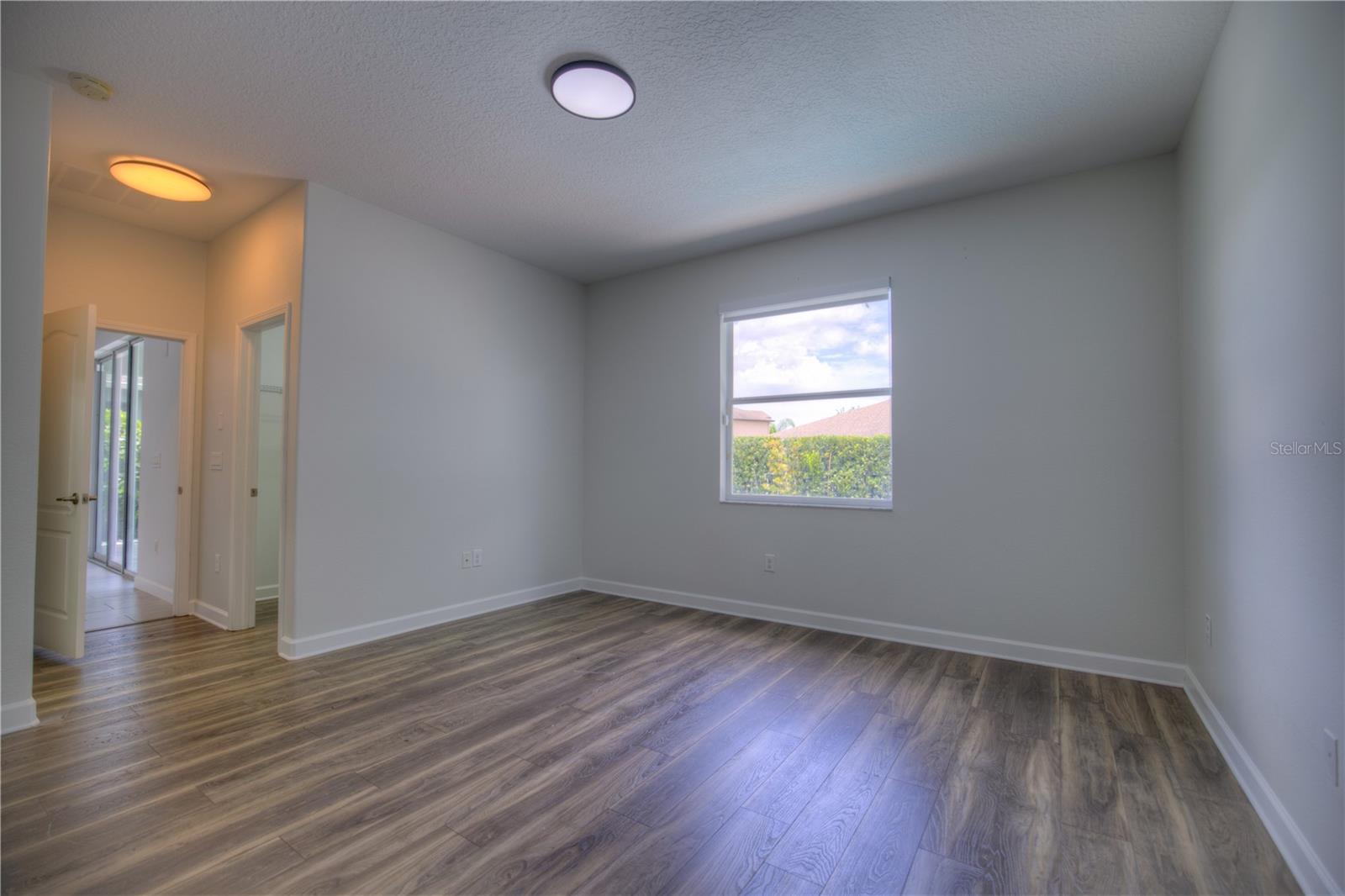 Image 40 of 98 For 18755 Burndall Court