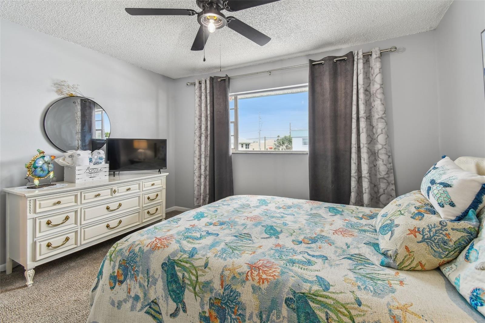 Image 18 of 30 For 5286 81st Street N 26