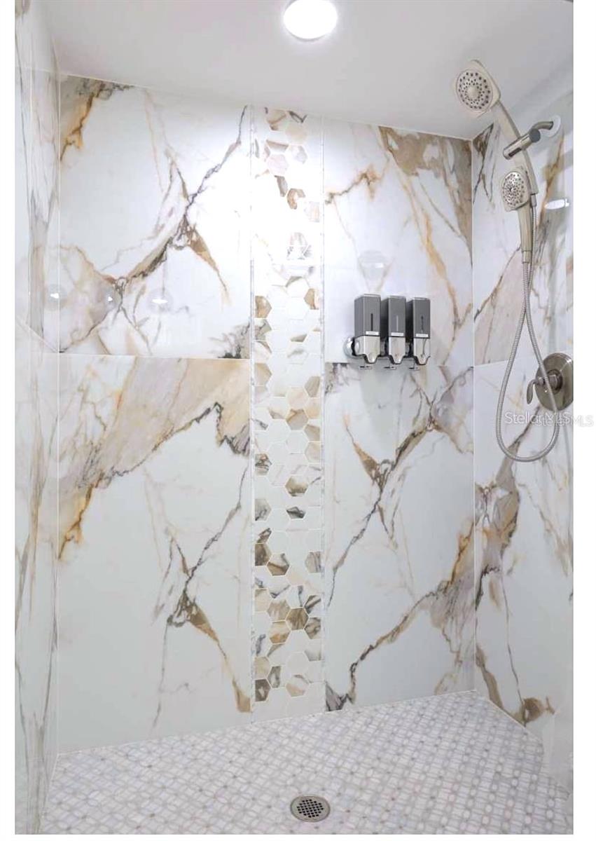 Image 10 of 19 For 6372 Palma Del Mar Boulevard S 705