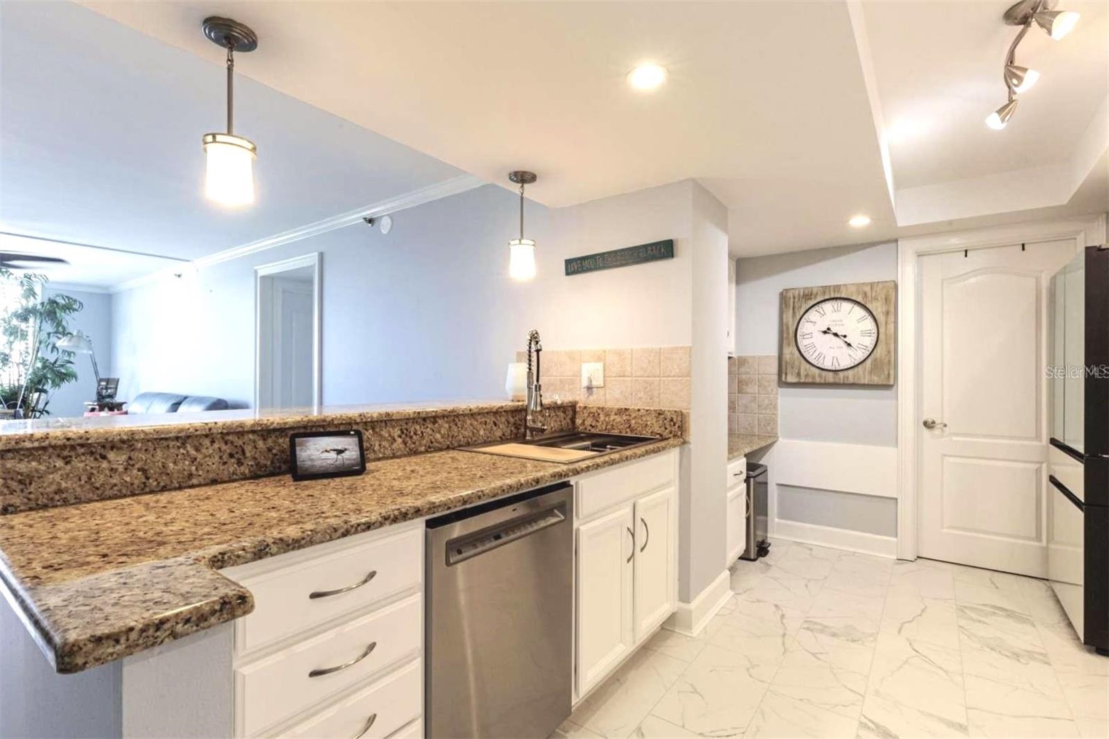 Image 5 of 19 For 6372 Palma Del Mar Boulevard S 705