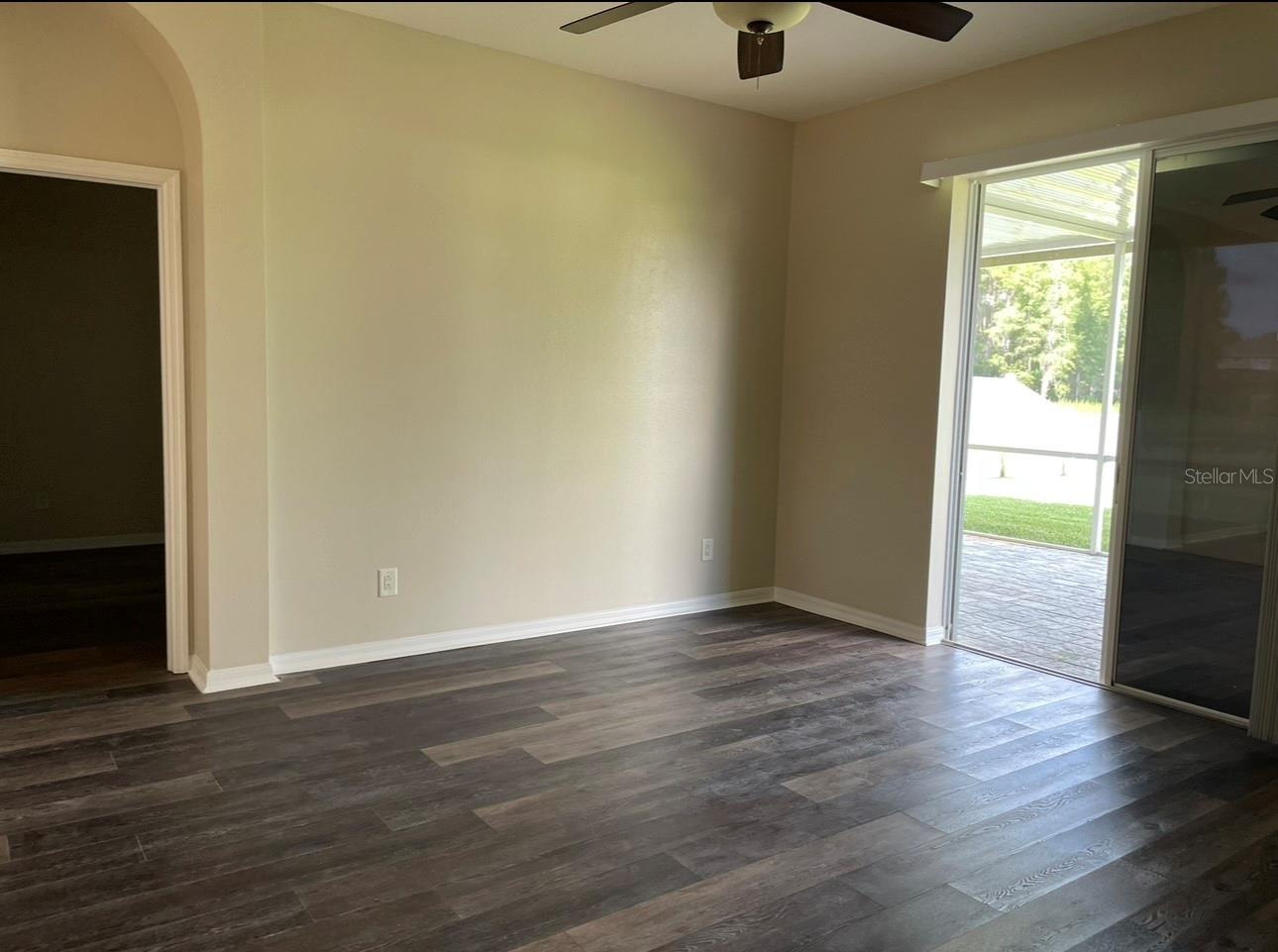 Image 10 of 13 For 17913 Ayrshire Boulevard