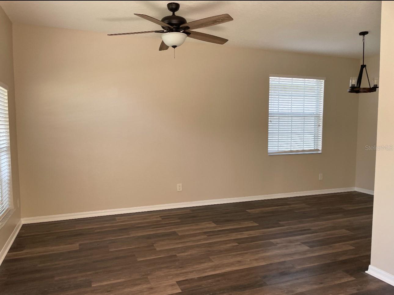 Image 5 of 13 For 17913 Ayrshire Boulevard