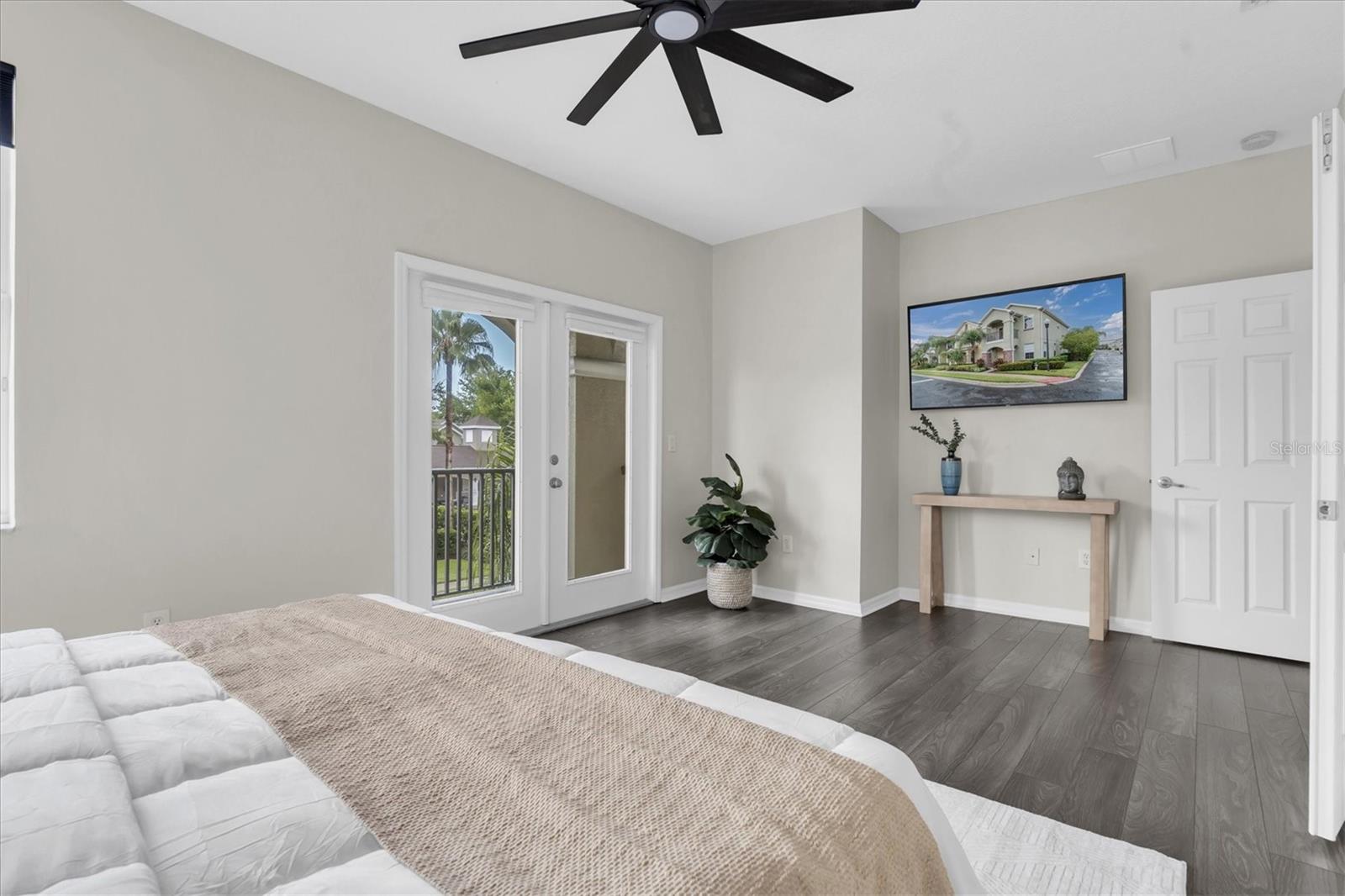 Image 18 of 37 For 12631 Weston Drive