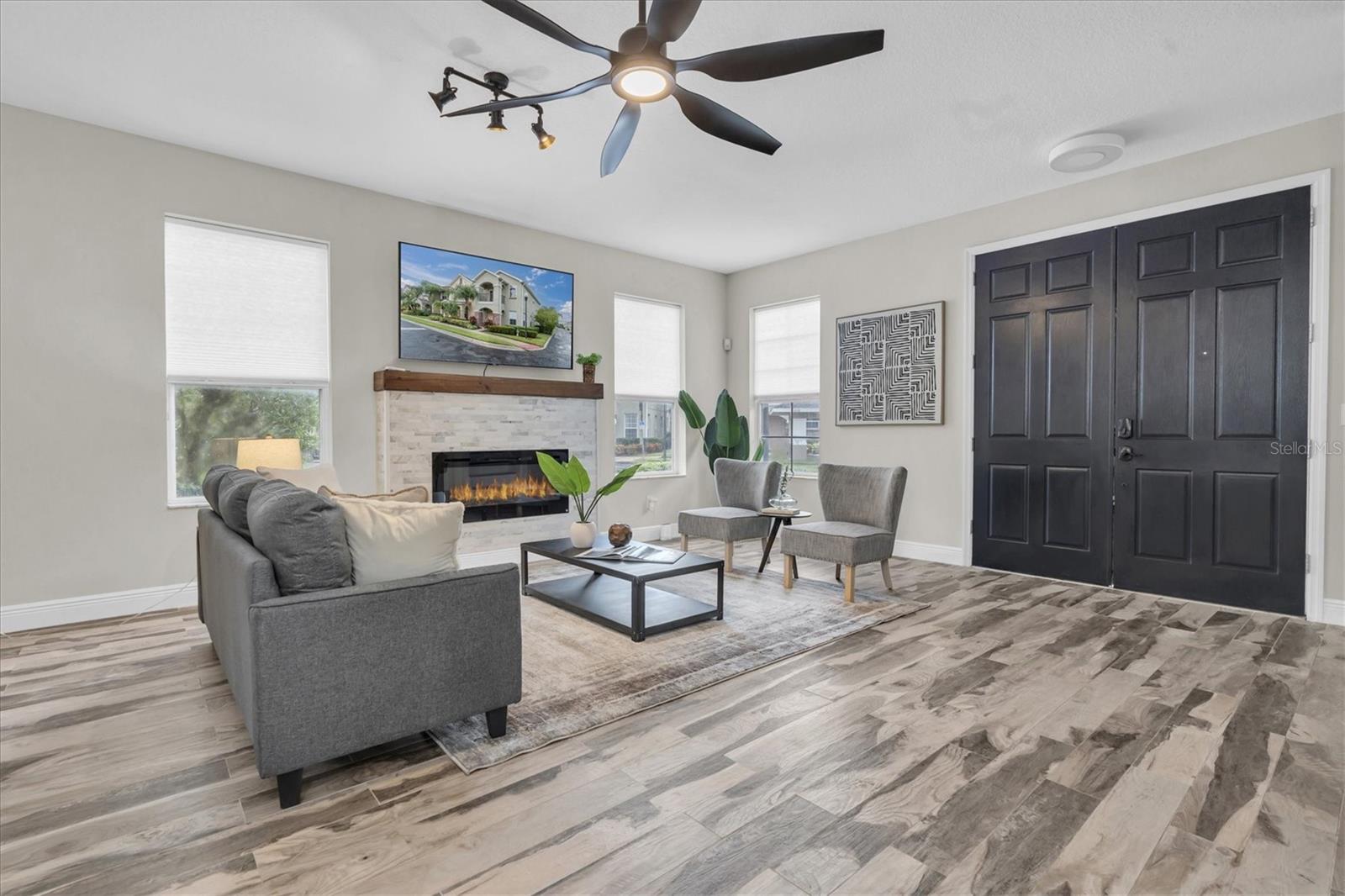 Image 4 of 37 For 12631 Weston Drive