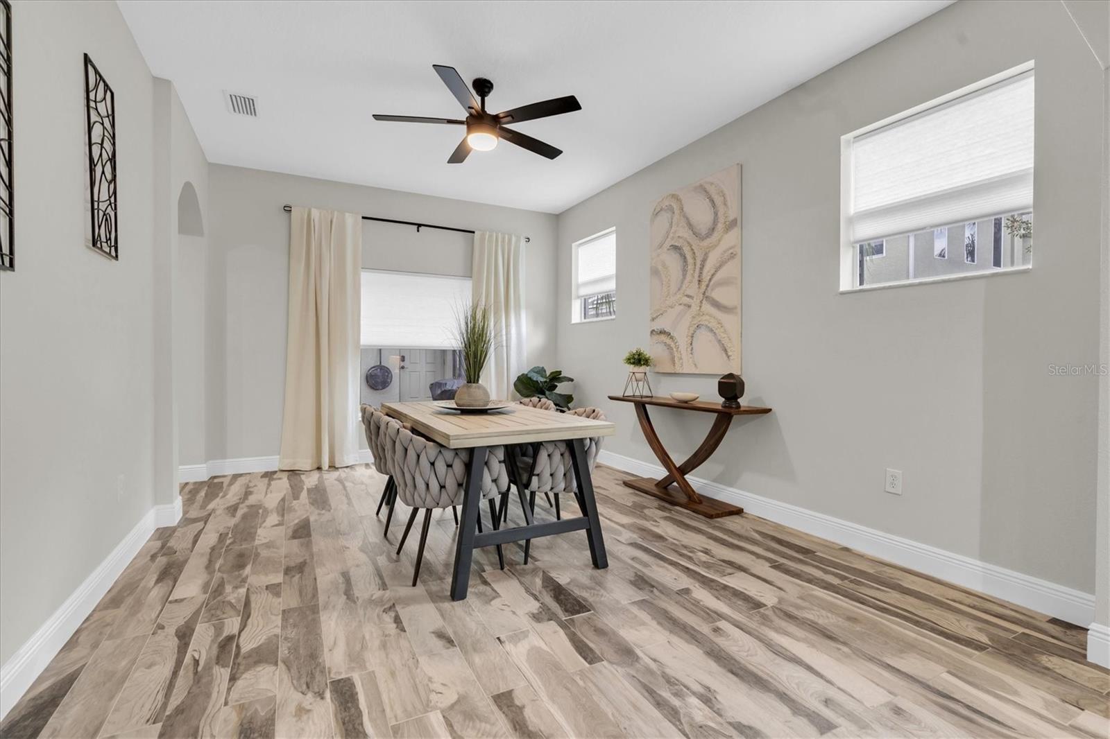 Image 6 of 37 For 12631 Weston Drive