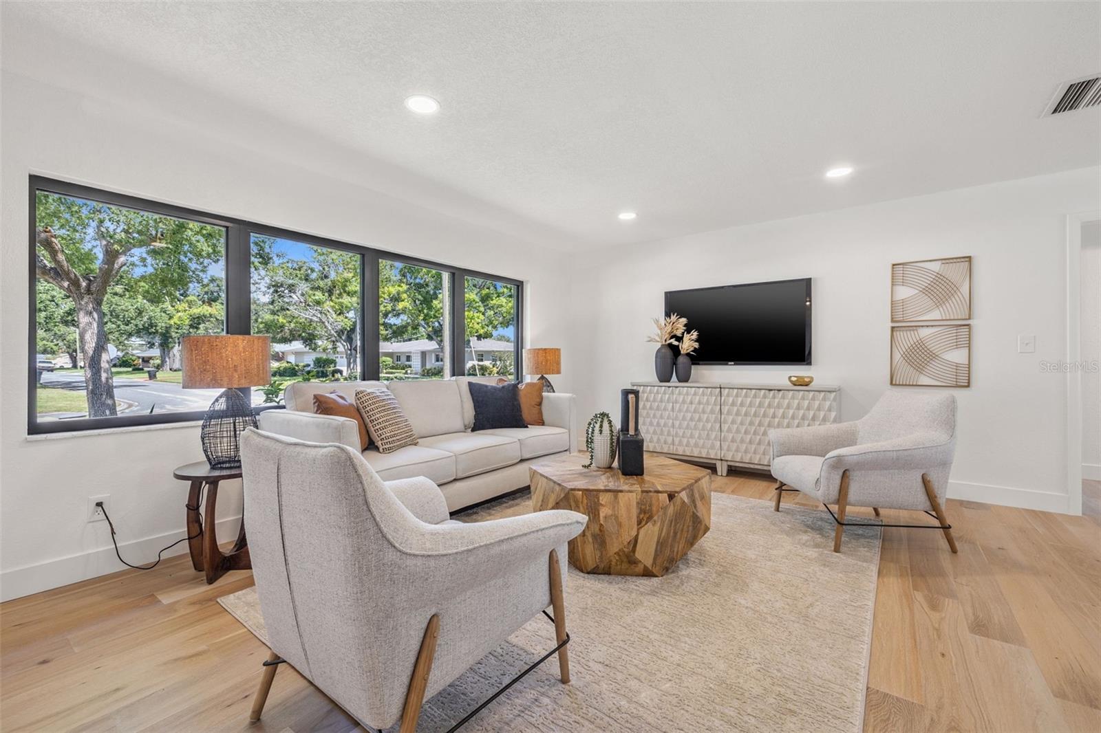 Image 8 of 42 For 2854 65th Street N