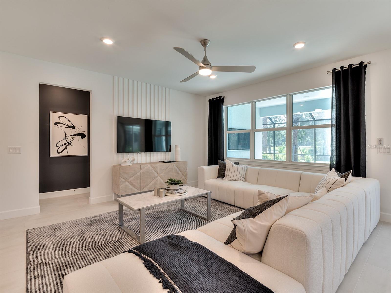 Image 12 of 35 For 1832 Silver Shores Boulevard