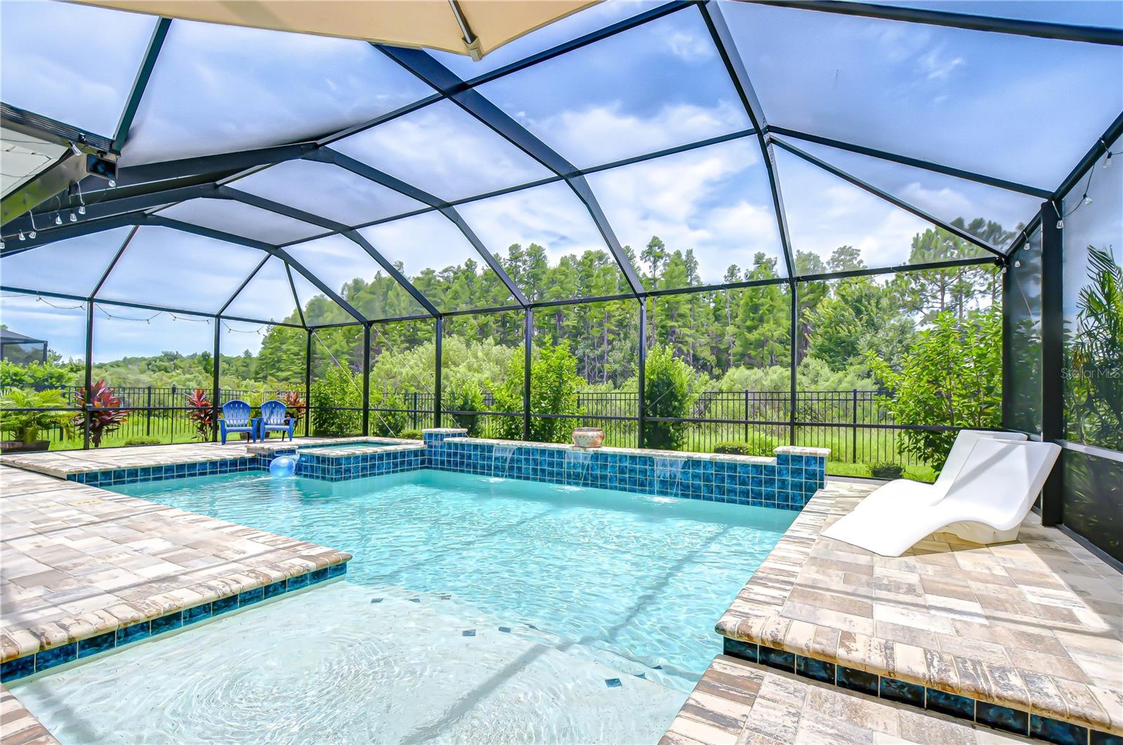 Listing photo id 27 for 3946 Woodland Retreat Boulevard