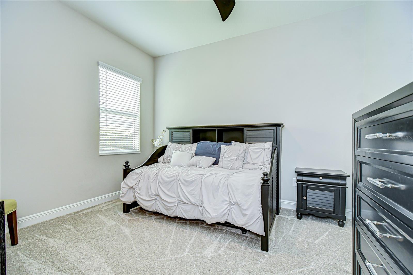 Listing photo id 55 for 3946 Woodland Retreat Boulevard