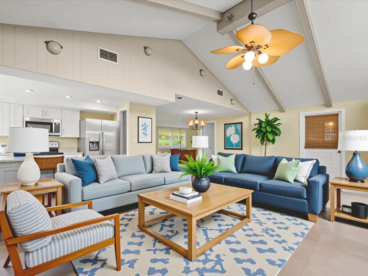 Listing photo id 10 for 15517 Old Dixie Highway