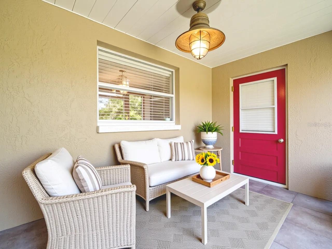 Listing photo id 34 for 15517 Old Dixie Highway