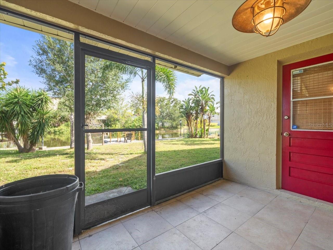 Listing photo id 36 for 15517 Old Dixie Highway