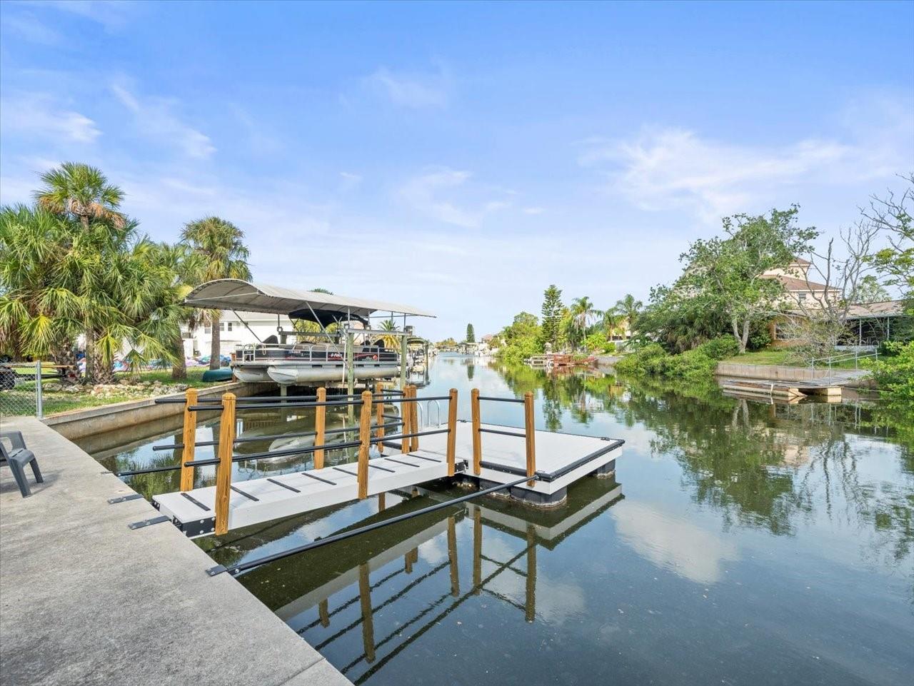 Listing photo id 38 for 15517 Old Dixie Highway