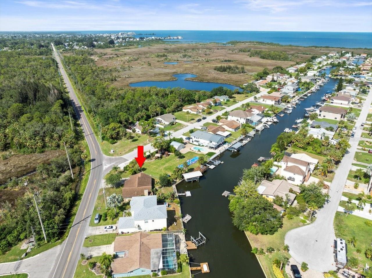 Listing photo id 41 for 15517 Old Dixie Highway