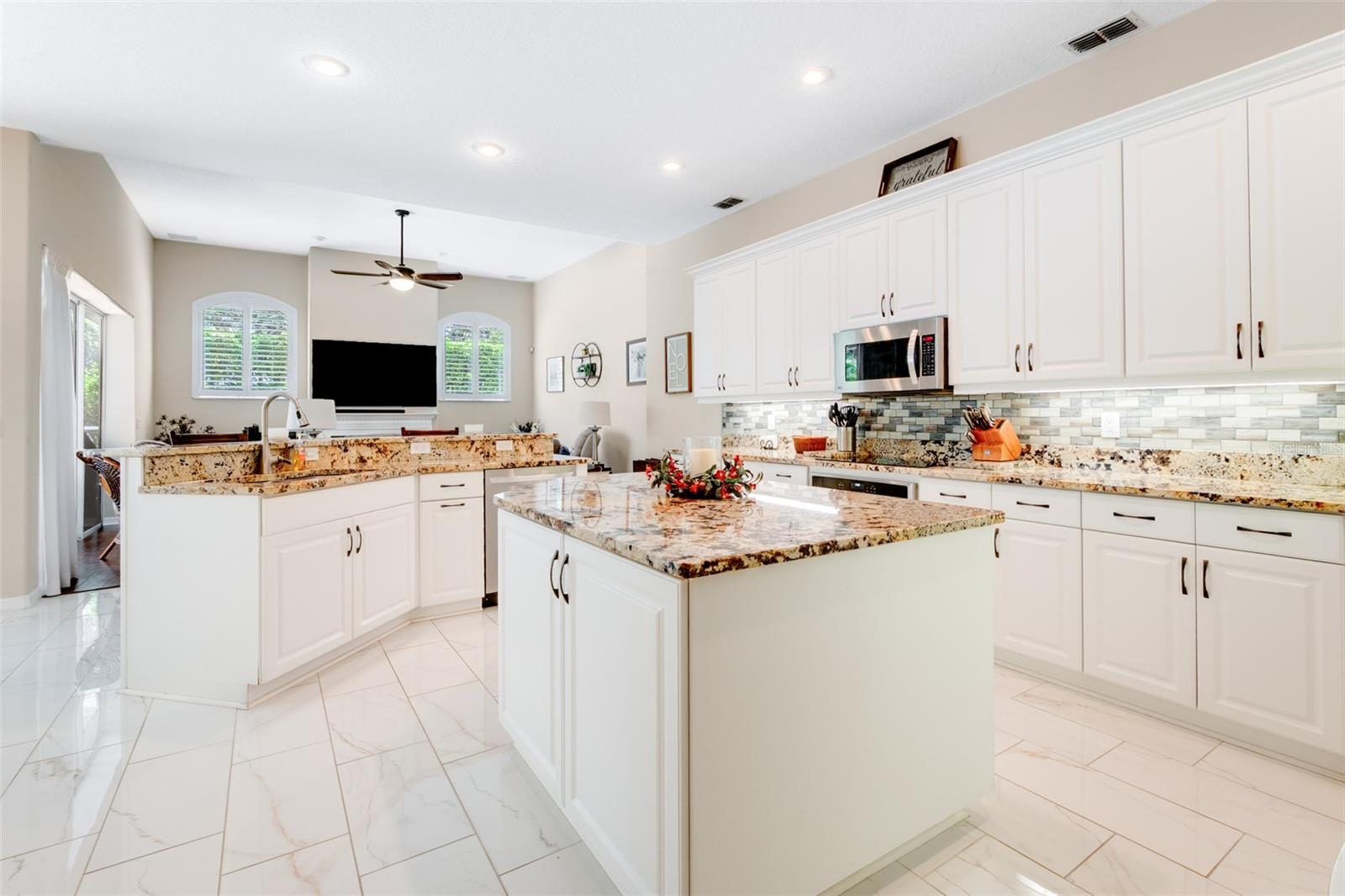 Image 18 of 55 For 4477 Lavender Drive