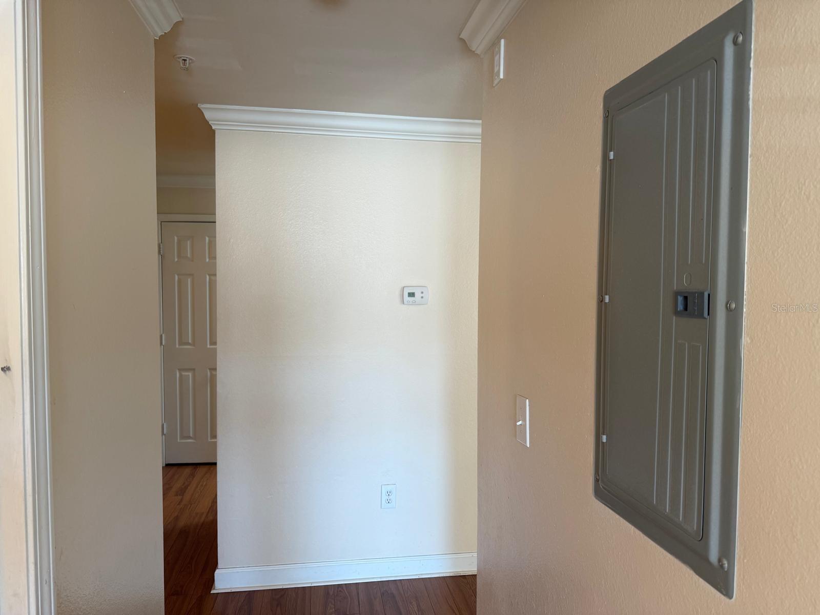 Image 15 of 18 For 18115 Sterling Gate Circle -