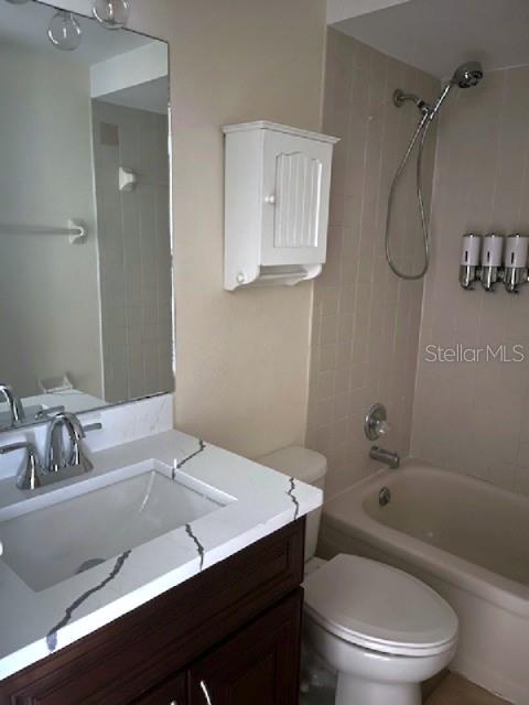 Image 15 of 19 For 16116 Gardendale Drive