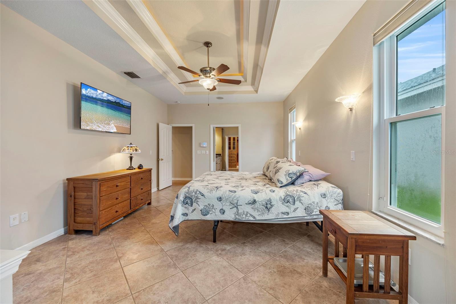 Image 14 of 65 For 10205 Newington Place