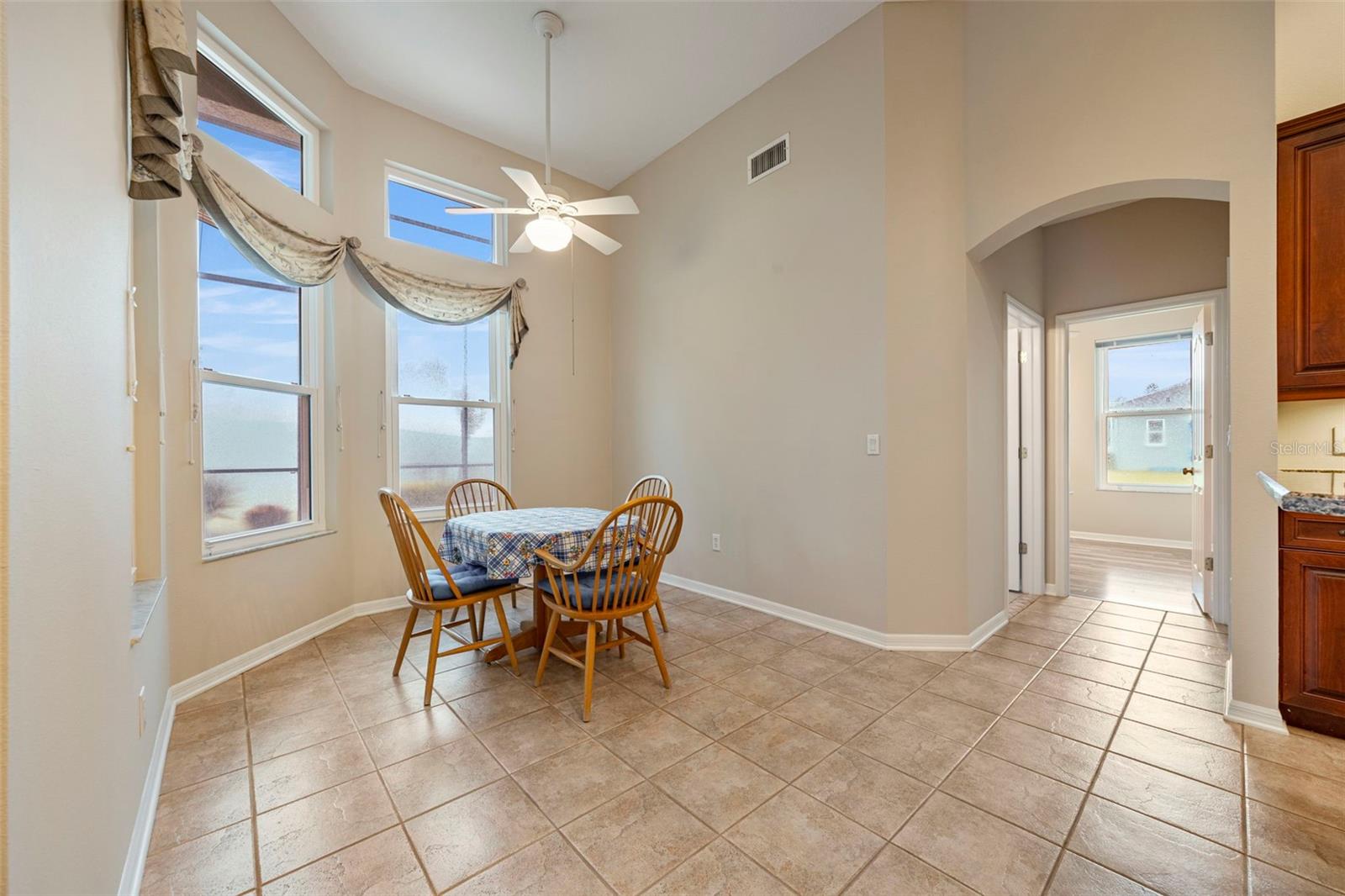 Image 23 of 65 For 10205 Newington Place
