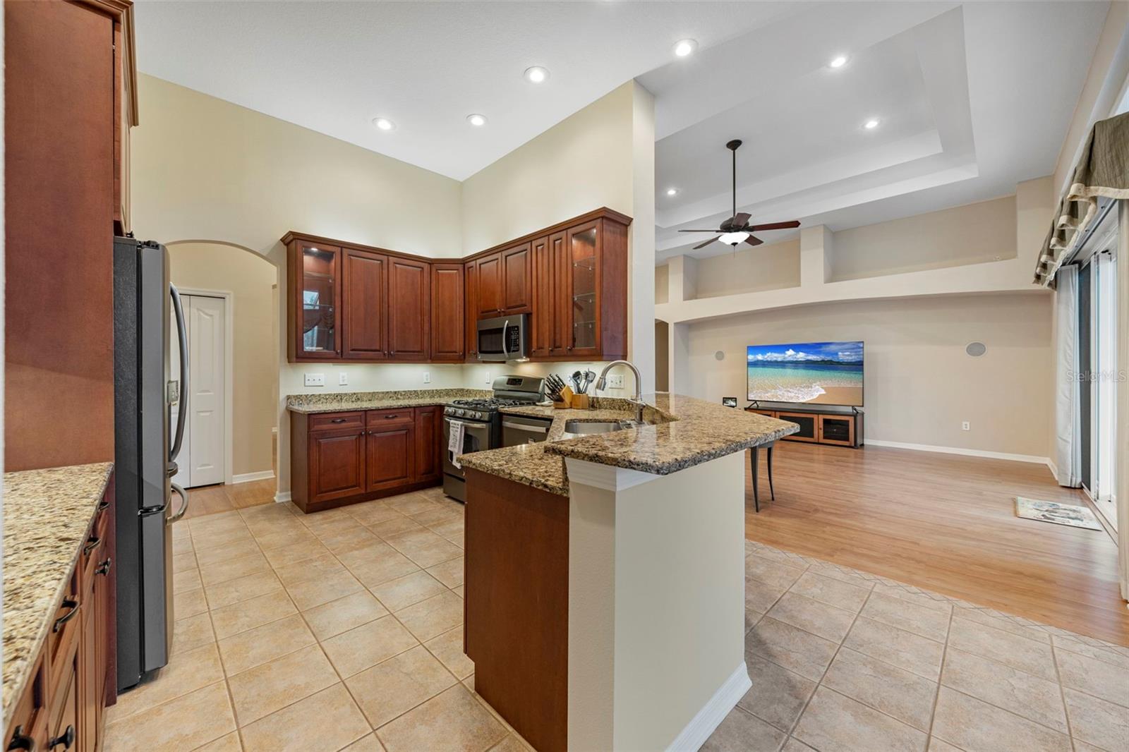 Image 25 of 65 For 10205 Newington Place