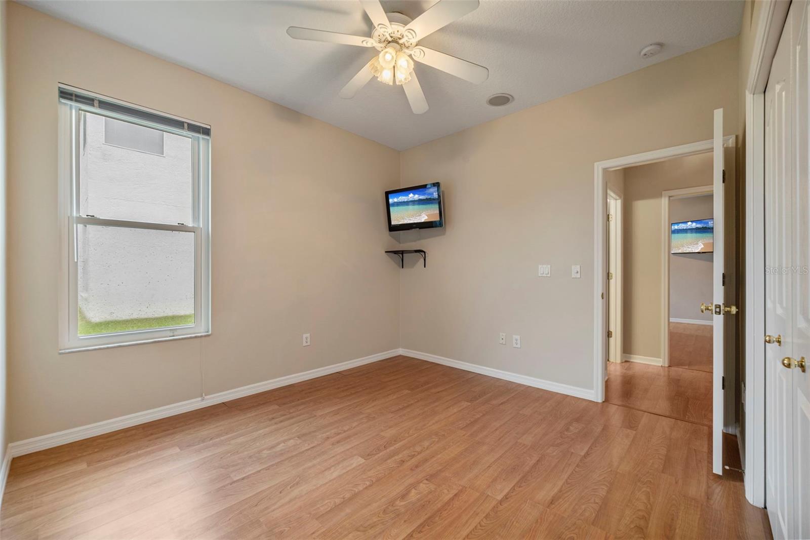 Image 37 of 65 For 10205 Newington Place