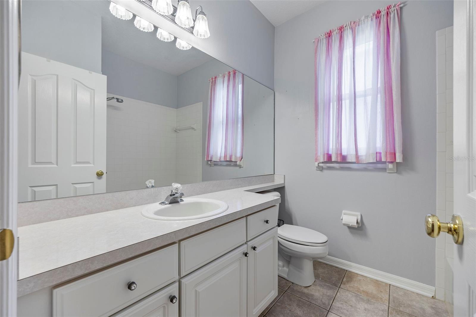 Image 38 of 65 For 10205 Newington Place