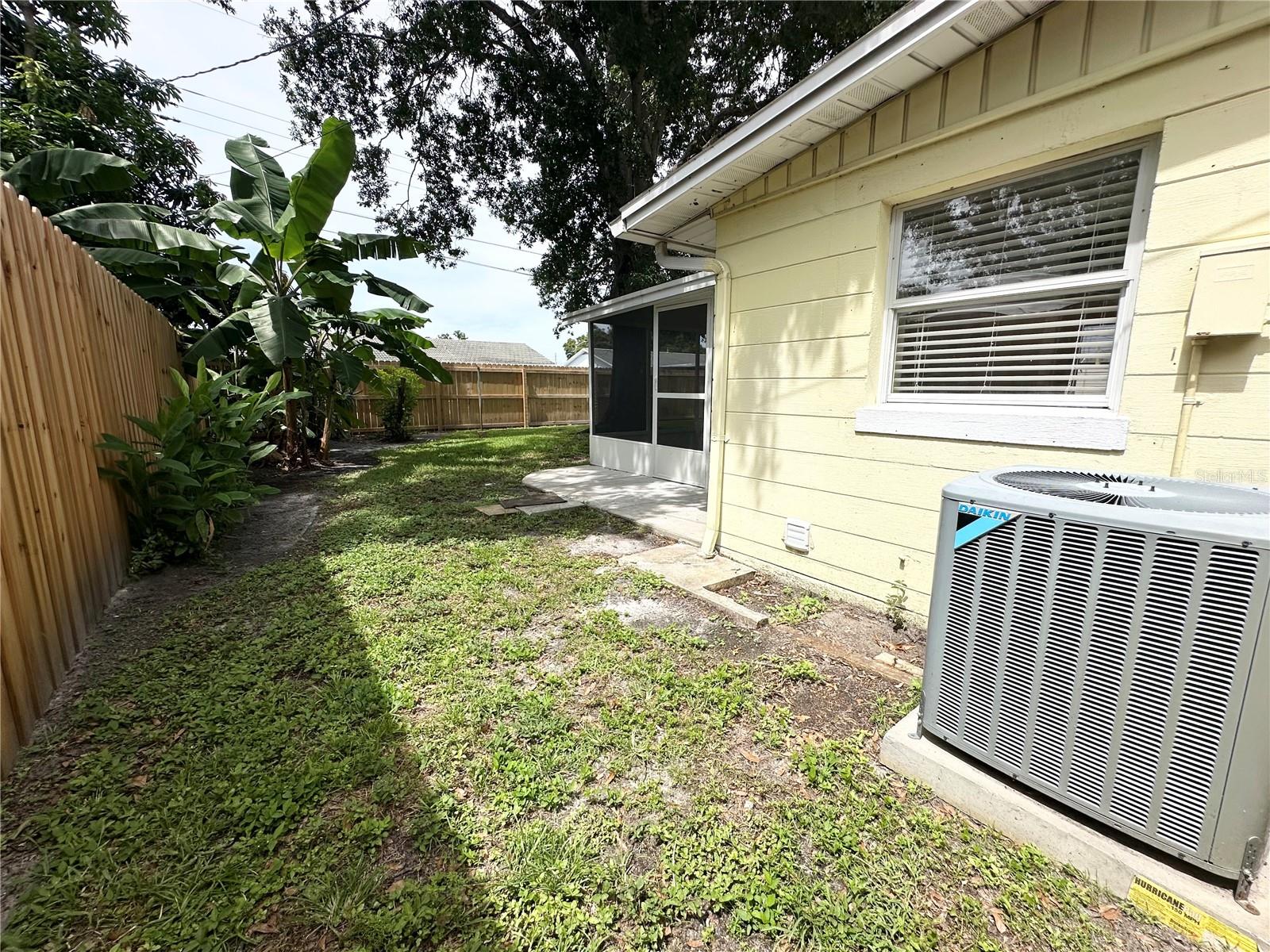 Image 22 of 27 For 6701 36th Avenue N