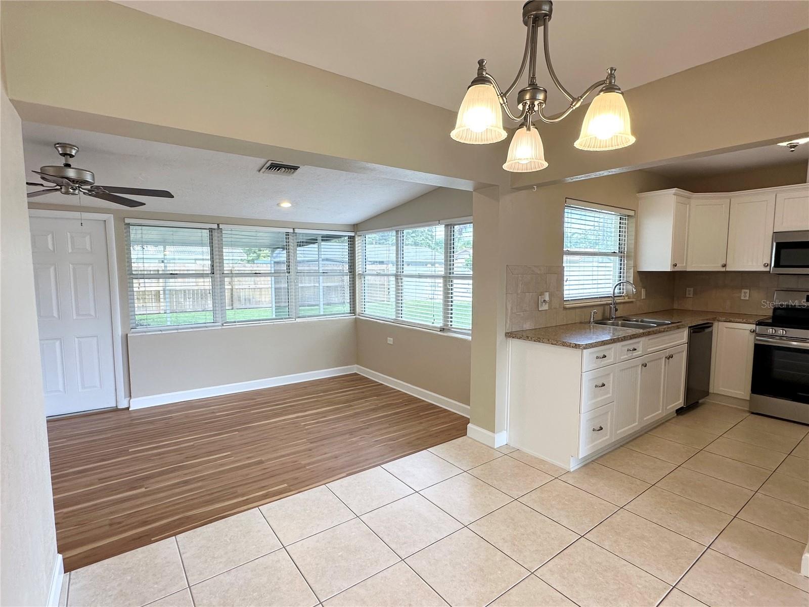 Image 5 of 27 For 6701 36th Avenue N