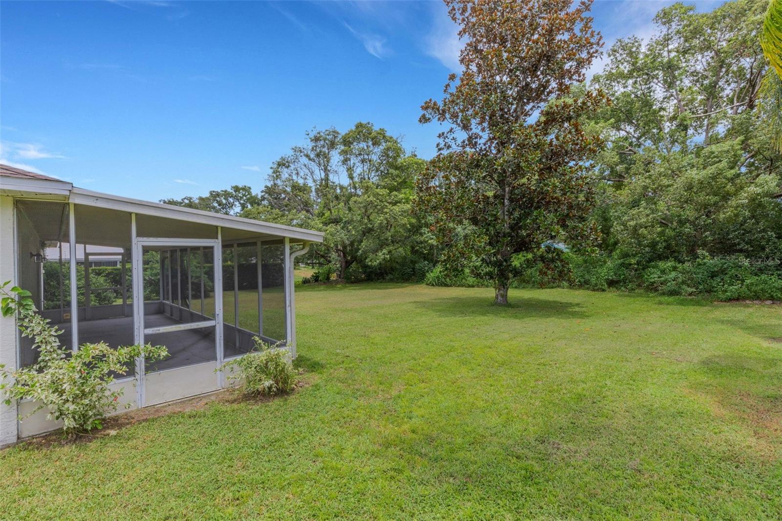 Image 13 of 44 For 6434 Laurelwood Drive