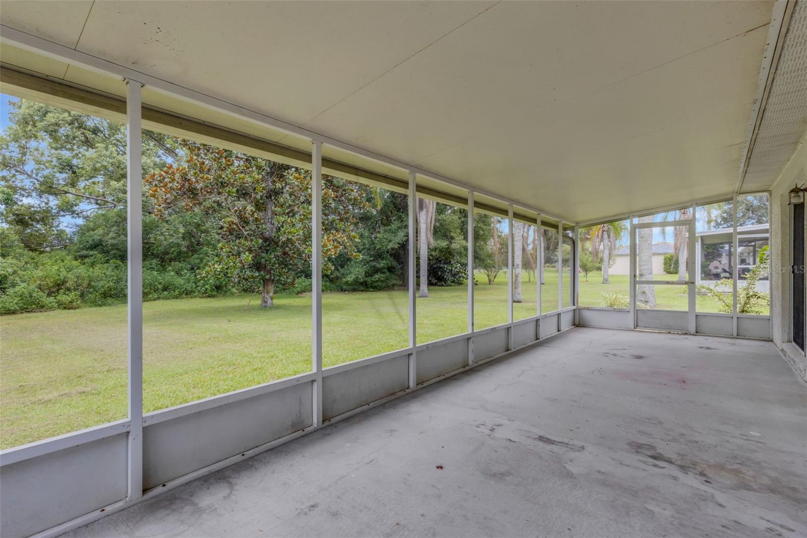 Image 15 of 44 For 6434 Laurelwood Drive